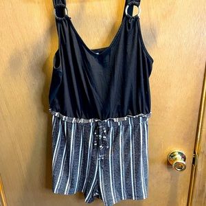 NO BOUNDARIES- SHORTS ROMPER